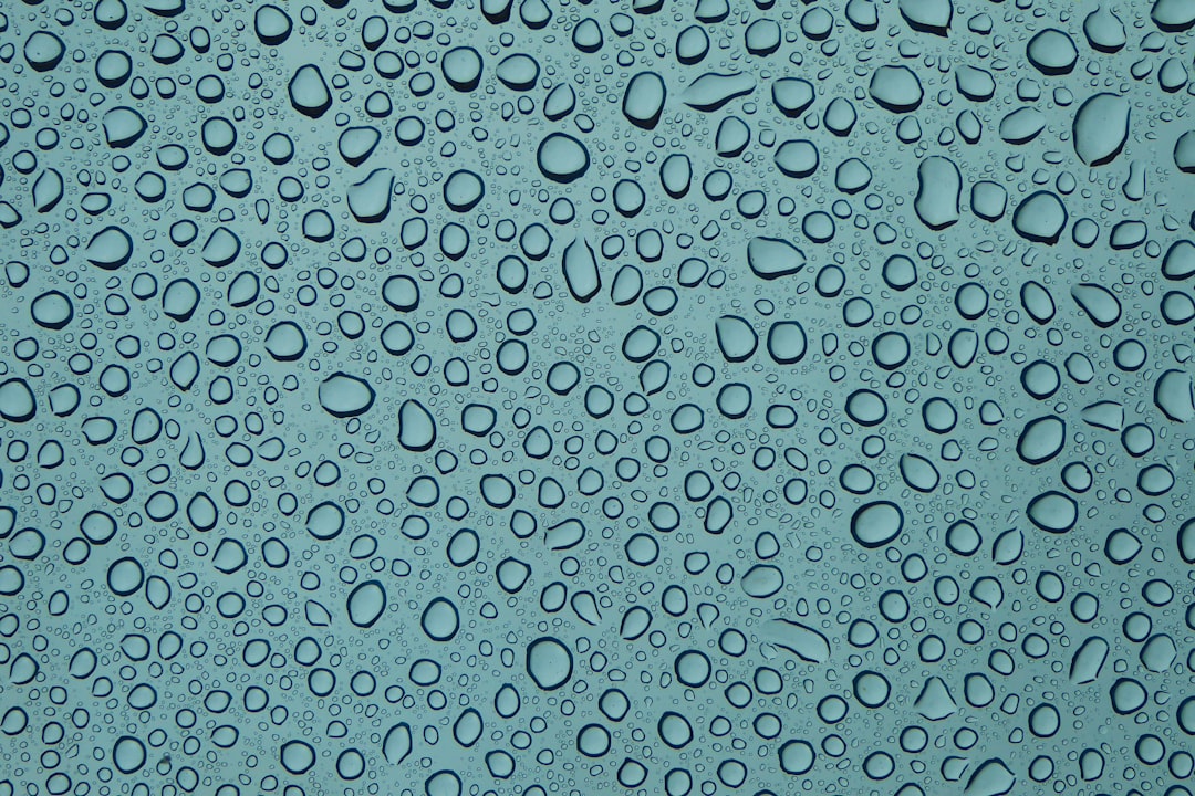 ガラスにつく水滴